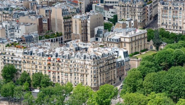 Toits parisiens, marché du diagnostic immobilier à Paris