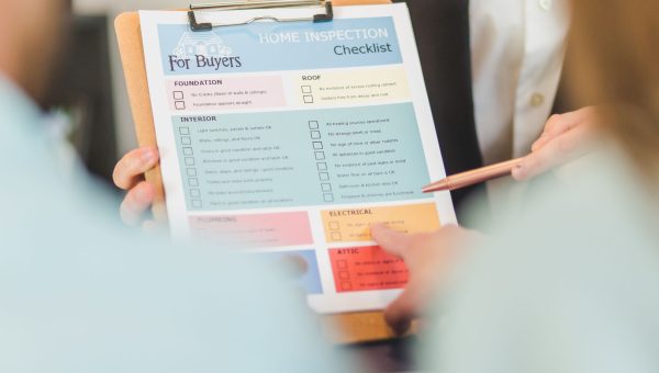 Comment devenir diagnostiqueur immobilier en 2026 ?